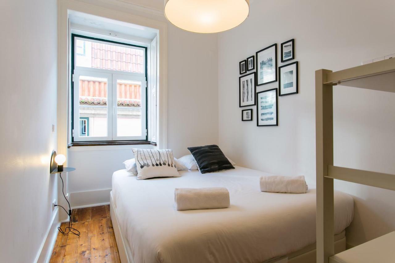 ALTIDO Splendid 2BR flat in Bairro Alto, nearby Luís de Camões Square Apartamento Lisboa Exterior foto
